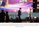 '순창장류축제' 개막식 축하공연 도중 끼어든 김민석... '정동영 고향이라 좋다'
