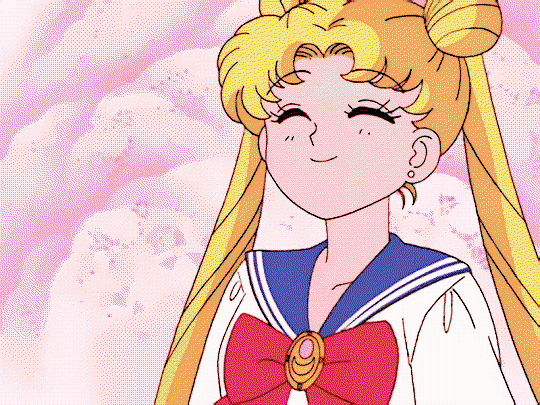 세일러문 전사들이 9인조 걸그룹으로 데뷔했다.gif