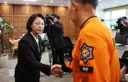 추미애, 소방노조 만나 상처 컸다면 진심으로 사과