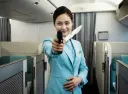 "혹시 기내에 이터널리턴 플레이하신 분 계신가요?!?!?"