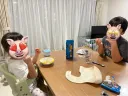 정치에 신물나서 관심 끊게되더라..
