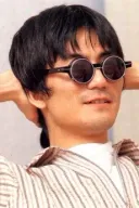건담)"카토키는 설정 짜지 말고 디자인만 하라고!!!!"