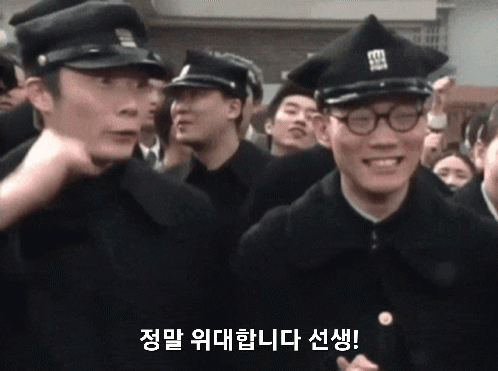 애플 : 이제까지 이런 폴더블 폰은 없었다
