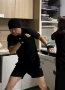 와이프 한테 한번만 맞은 적 없는 남편