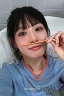 의외의 셀카장인 김지원